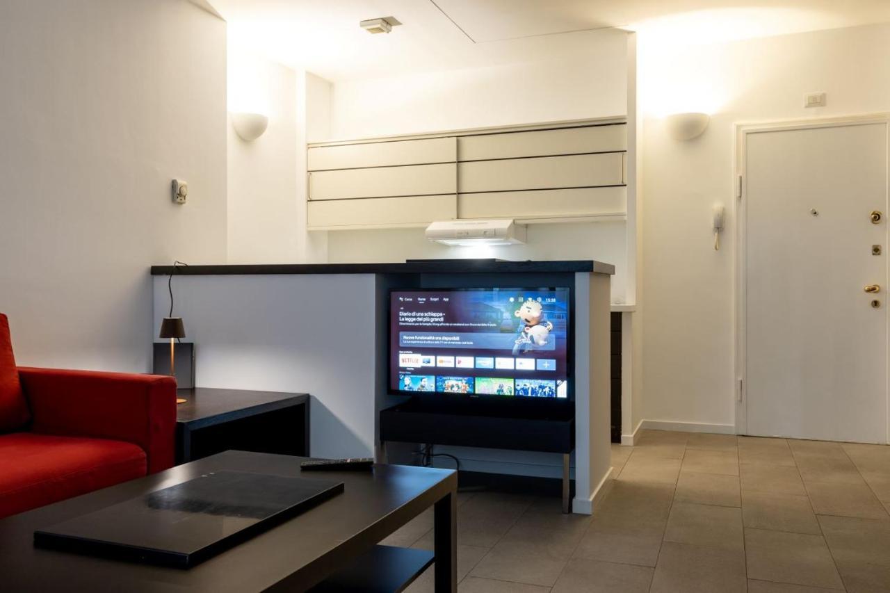 Apartment In Brera-Fatebenefratelli-Porta Nuova-Milano Exterior photo